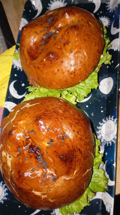 Выпечка, салаты, пироги