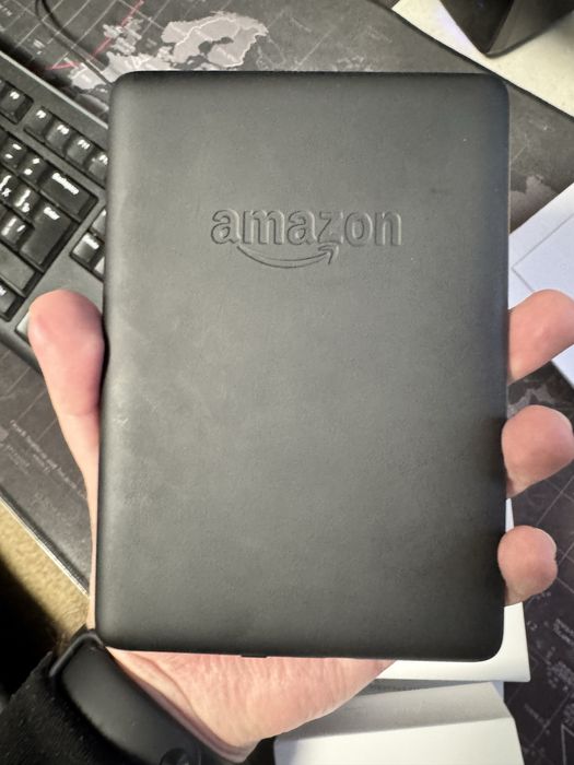 Электронная книга Kindle Paperwhite 10 поколения