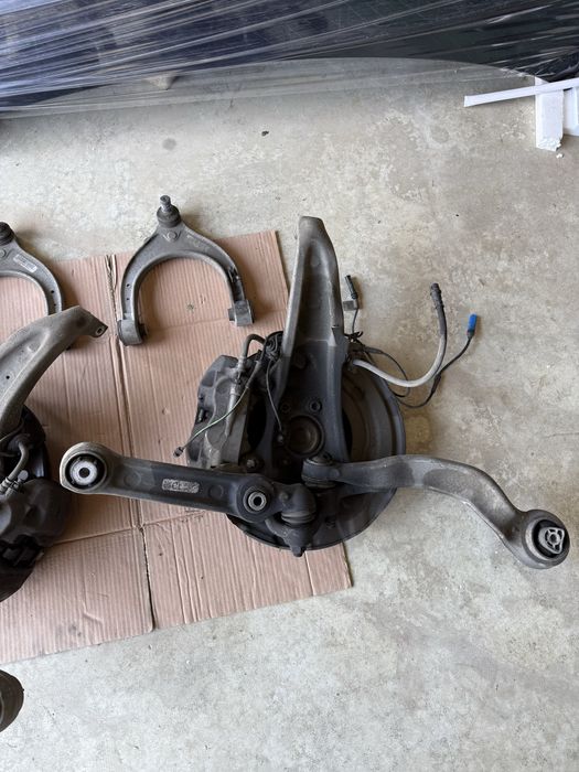 Fuzeta brat etrier stanga dreapta fata spate Bmw seria 5 G30 G31 3.0 diesel