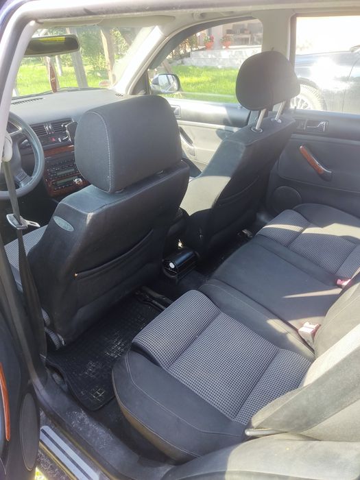 Vand Volkswagen Bora 2003 1.6 Benzina GPL