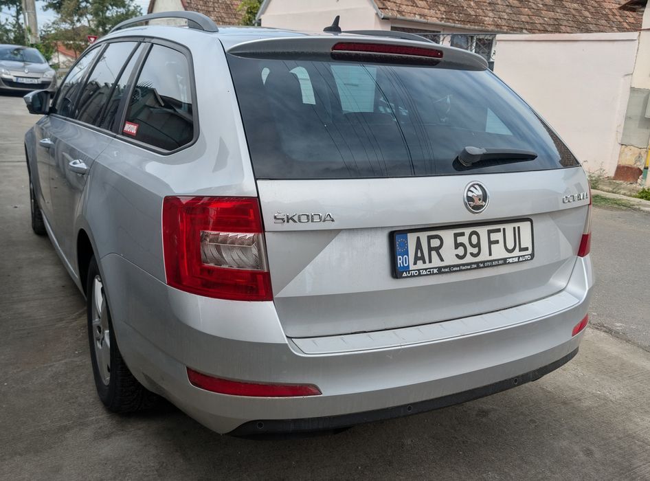 SKODA Octavia 2014 — imagine 4