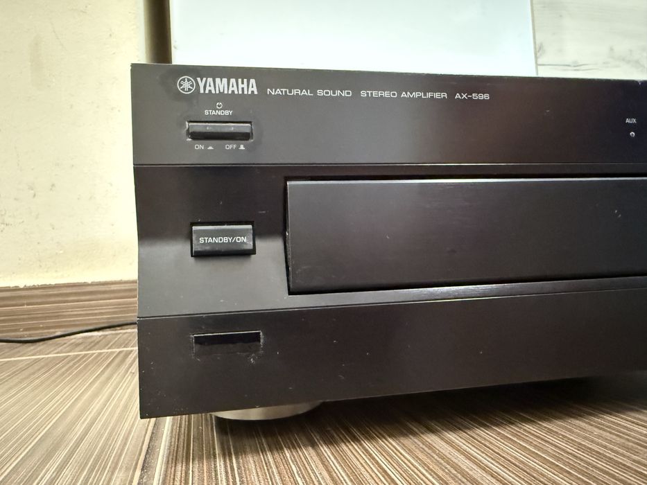 Yamaha AX 596 Качествен стерео усилвател