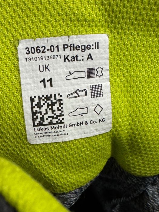 Meindl 3062-01 SX 1.1 laced boots mid GTX black/lemon.