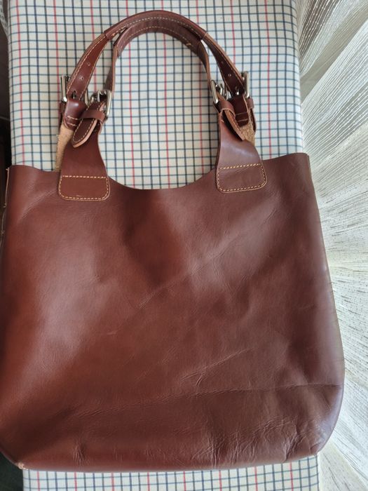 Дамска чанта естествена кожа