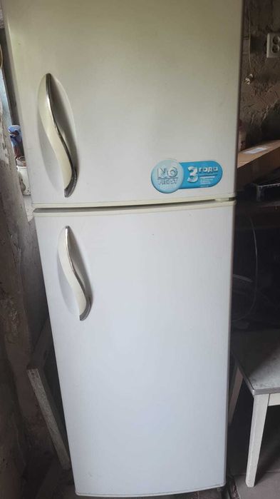 Холодильник LG б/у Требуется ремонт