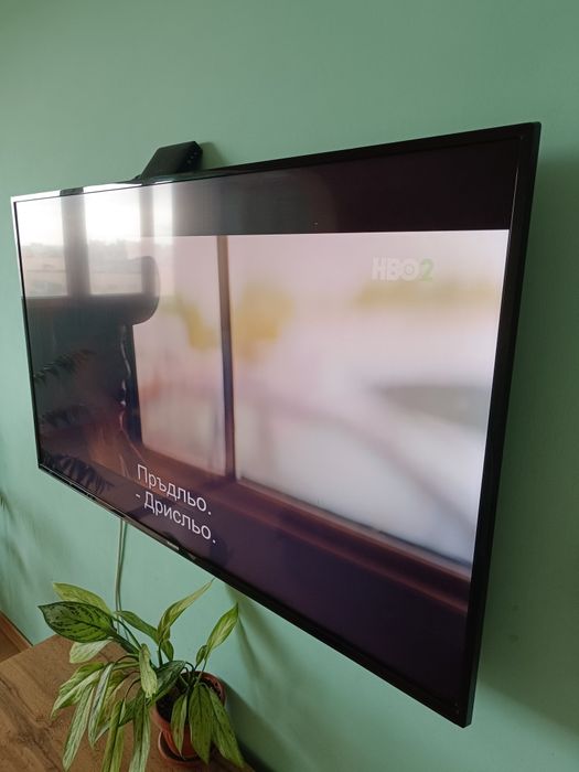 Телевизор Telefunken 55"