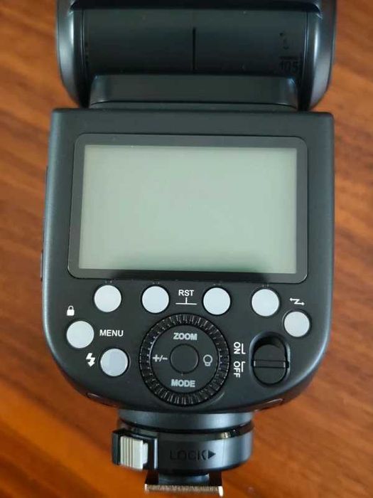 Blitz Godox V860F III pentru Fujifilm nou. BONUS a doua baterie