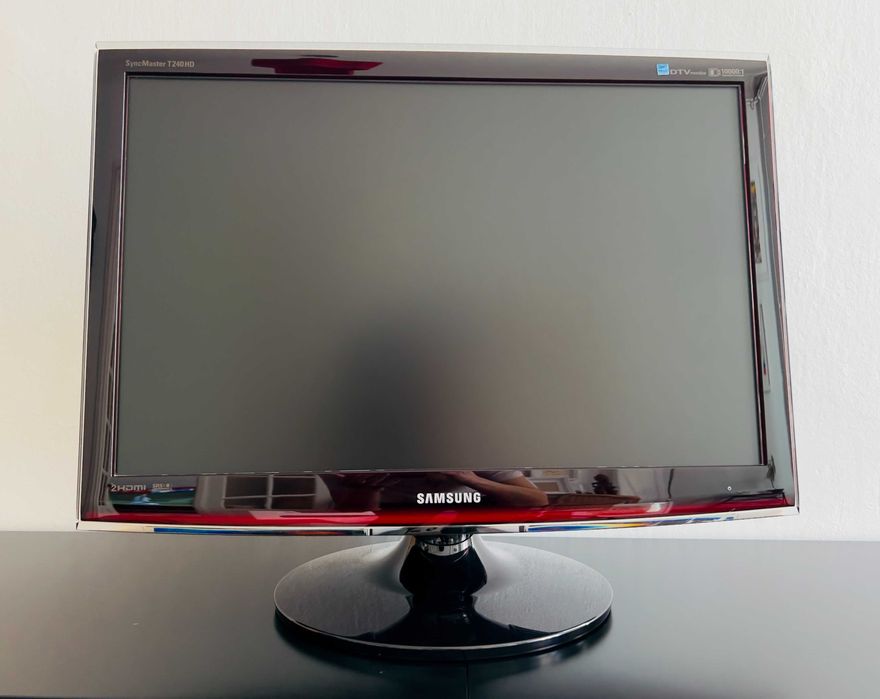 Monitor Samsung SyncMaster T240HD 24"