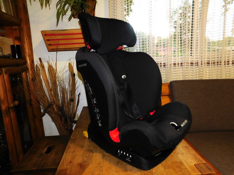 Scaun auto Maxi Cosi Titan * ISOFIX * grupa 9-36 kg