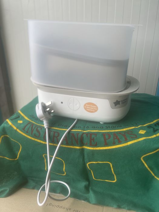 Sterilizator Tommee Tippee