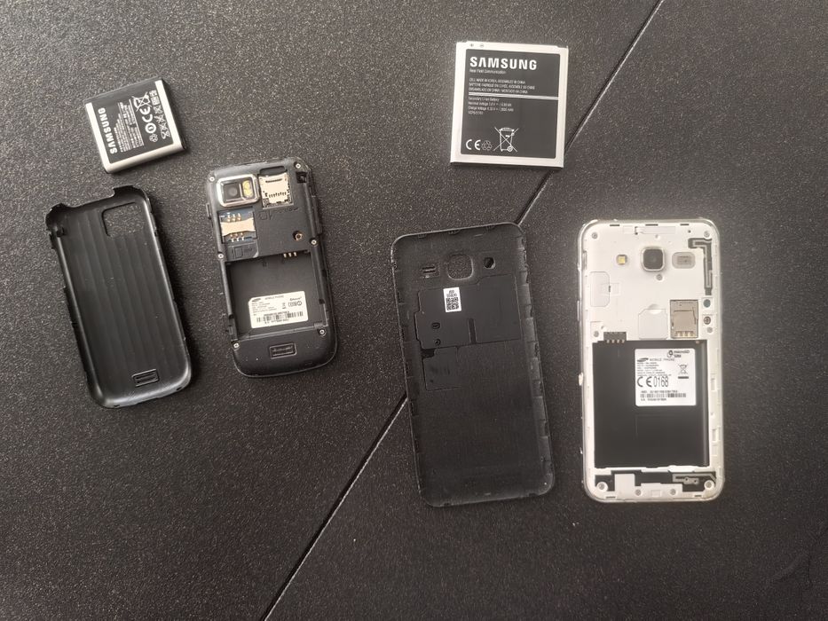 Телефон Samsung J5