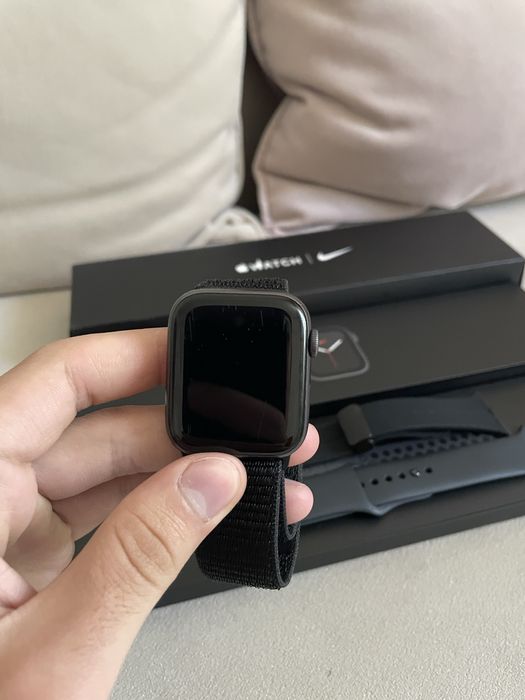 Apple Watch Series 6 Nike