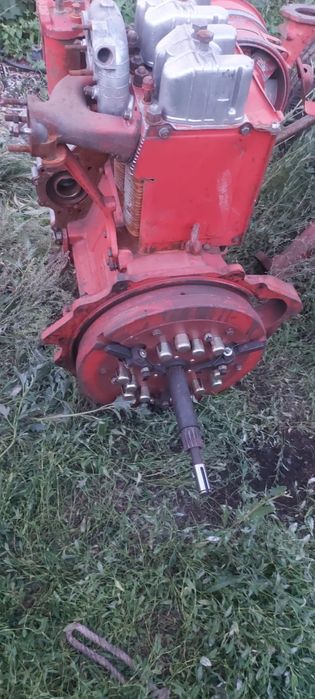 двигателя на разные трактора разбор тракторов