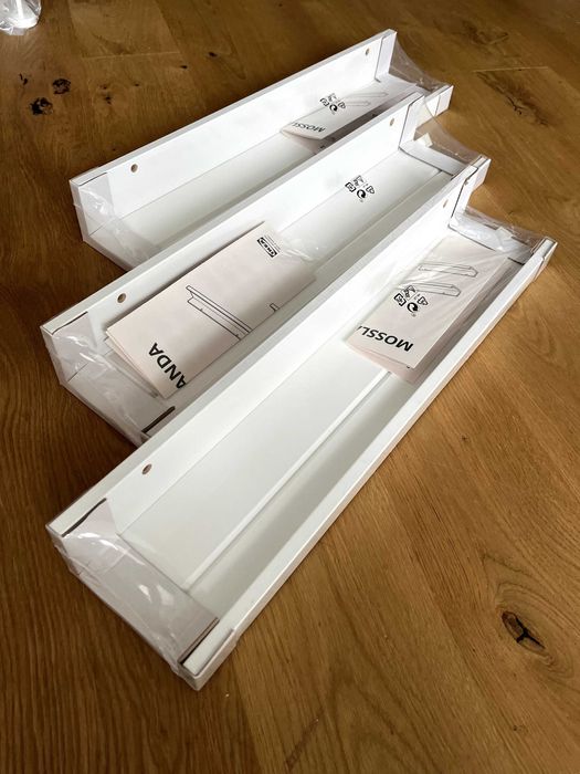 Нови: Рафтове и закачалки Ikea KOMPLEMENT, MOSSLANDA, HJÄLPA