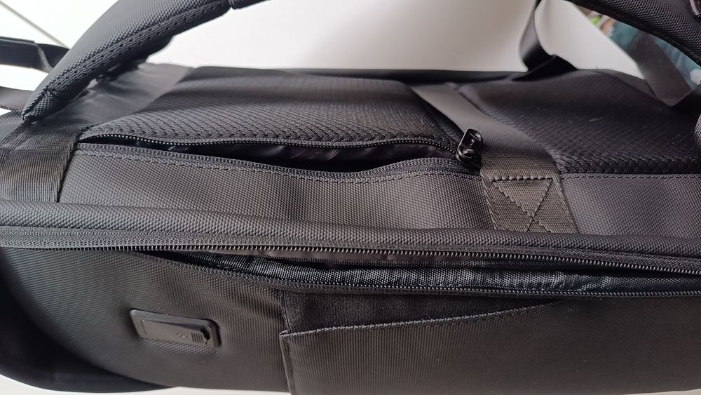 Раница Bange Stylish

Специ