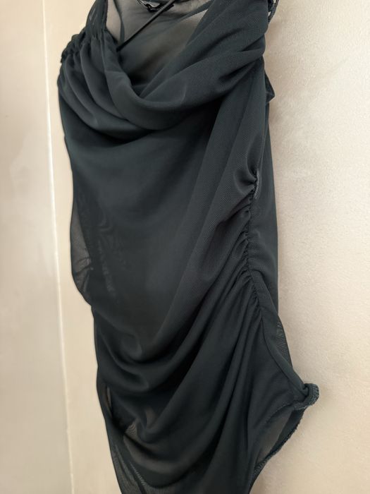 Zara бодита, топове
