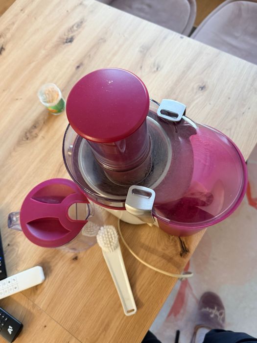 Сокоизстисквачка Bosch бяла