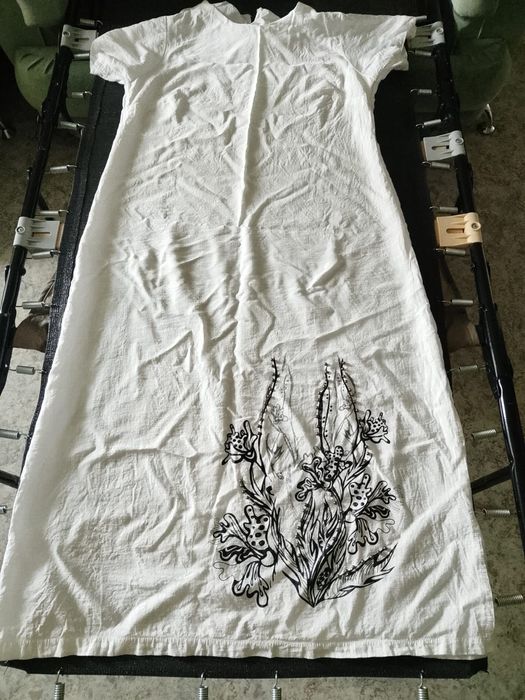 Продам два платья, женские б/у