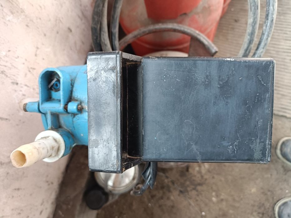 Насос воденой продам