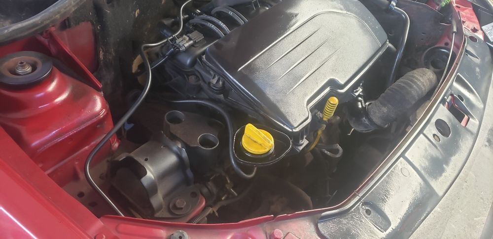Motor renault symbol 1.2, cutie viteze manuala, bara fata,trager,