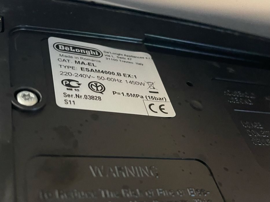 DeLonghi Magnifica ESAM4000.B - Кафеавтомати | Кафемашини