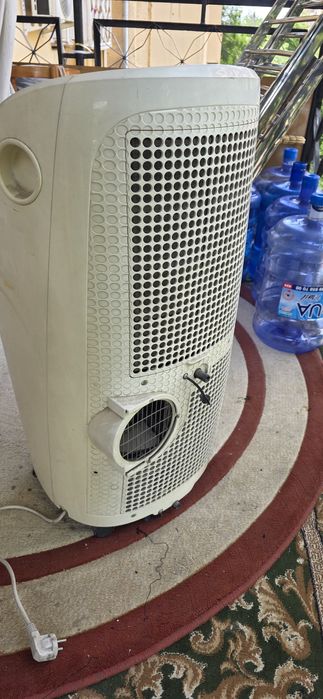 Srochna sotiladi Mobilniy konditsioner