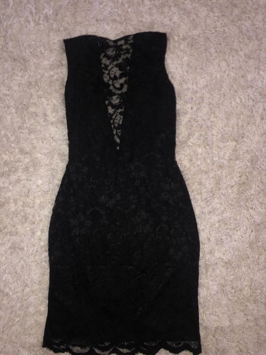 Rochie de Revelion cu spatele gol  dantela