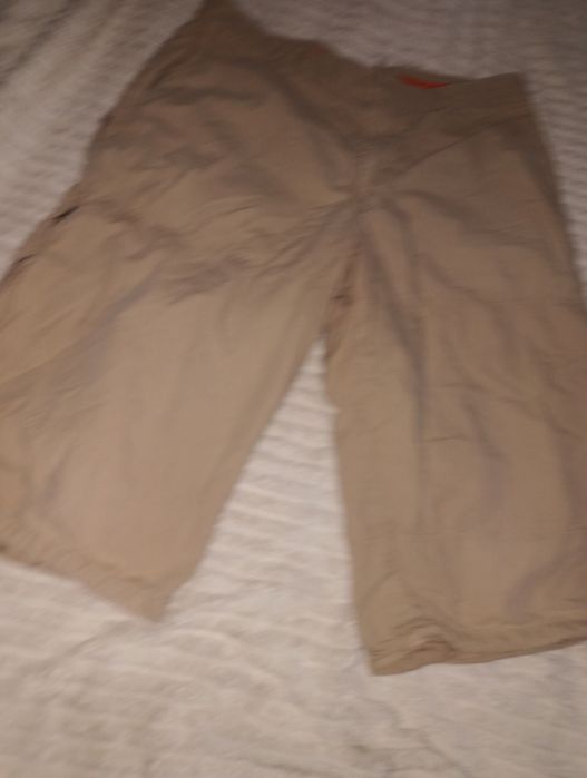 Pantaloni scurți 3/4 Hugo Boss original 32