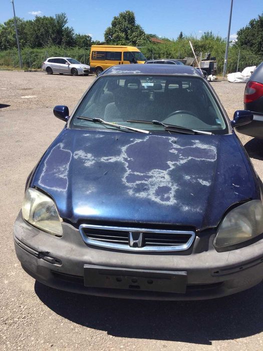 Honda civic 98 г. на части