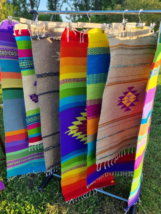 Ръчно тъкани килими, пътеки, черги