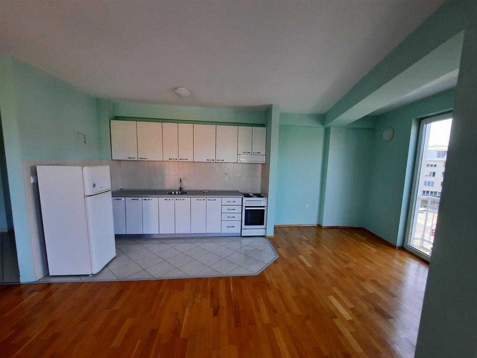 Дава се под наем Тристаен апартамент в Пловдив, Въстанически - 87 кв.м за 331.5 € - Снимка #6