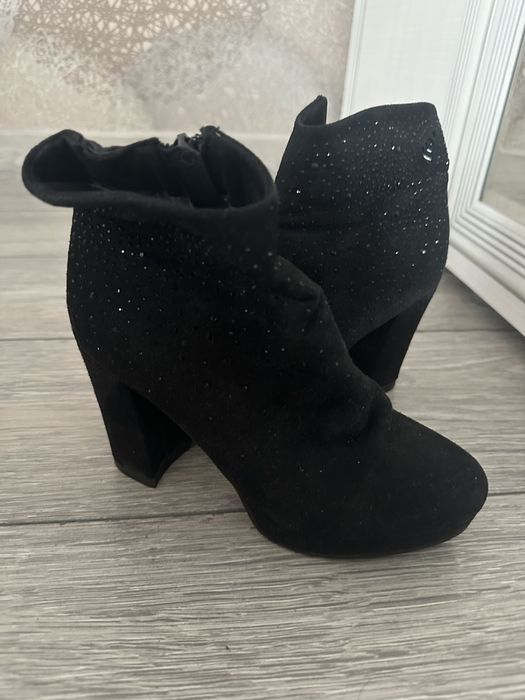 Продам ботильоны