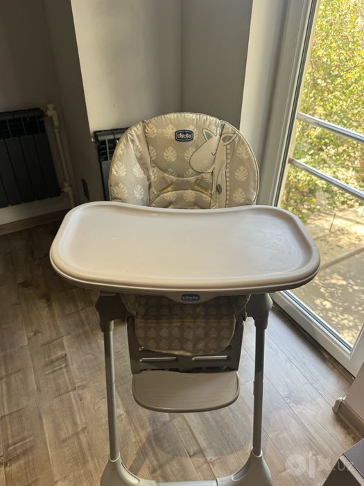 Детский стульчик для кормления chicco