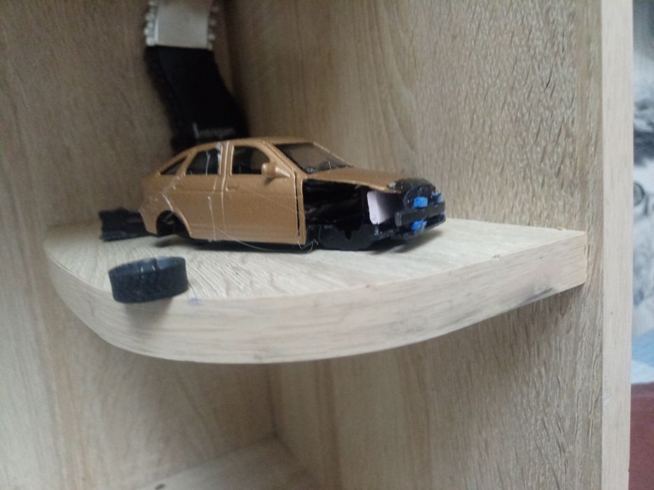 Лада приора  хэтчбек