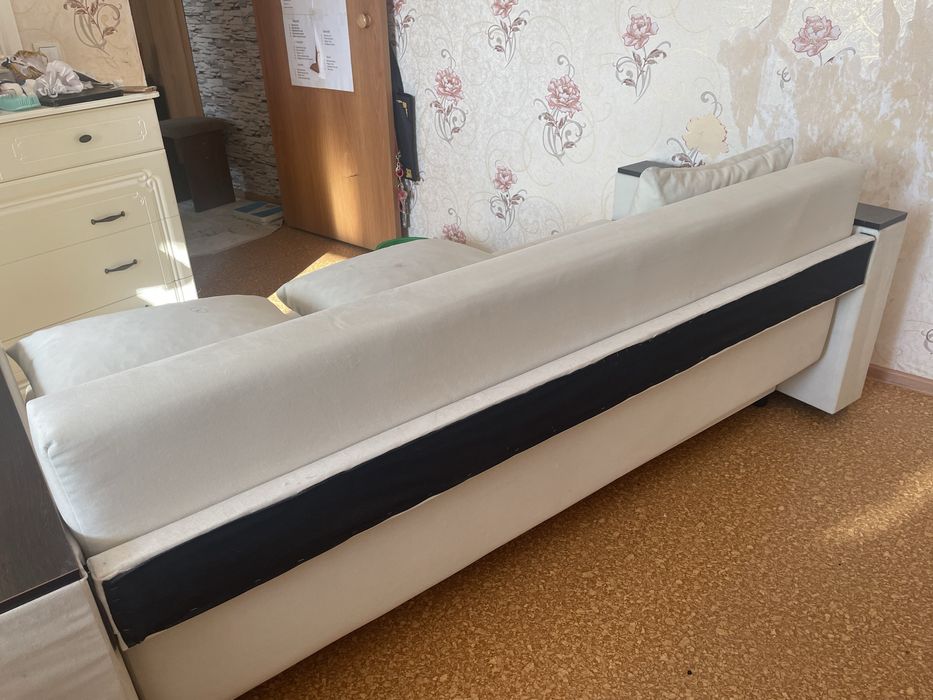 Продам диван раскладной