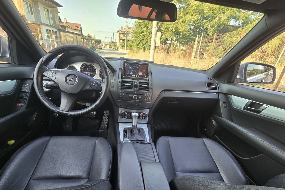 Продавам Mercedes-Benz C320 CDI 4MATIC