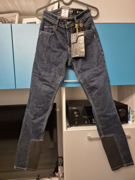 Pantaloni  motocicleta femei Trilobite skinny  masura XXS noi etichetă