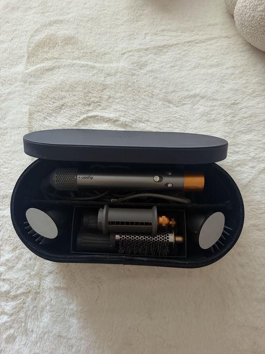 Сешоар маша Dyson Airwrap HS05