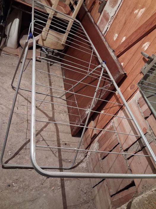 Сушилнк за дрехи в затворени помещения