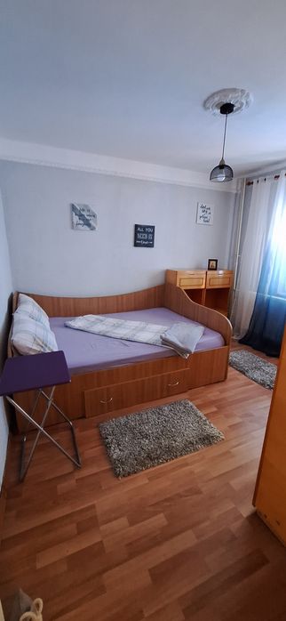 Inchiriez apartament 2 camere Calarasi 4
