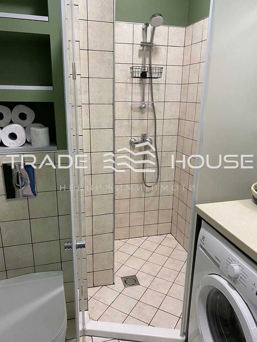 Дава се под наем Двустаен апартамент в Пловдив, Център - 75 кв.м за 425 € - Снимка #7