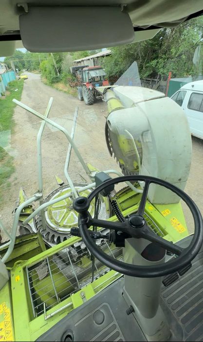 Силосный комбайн CLAAS JAGUAR 870