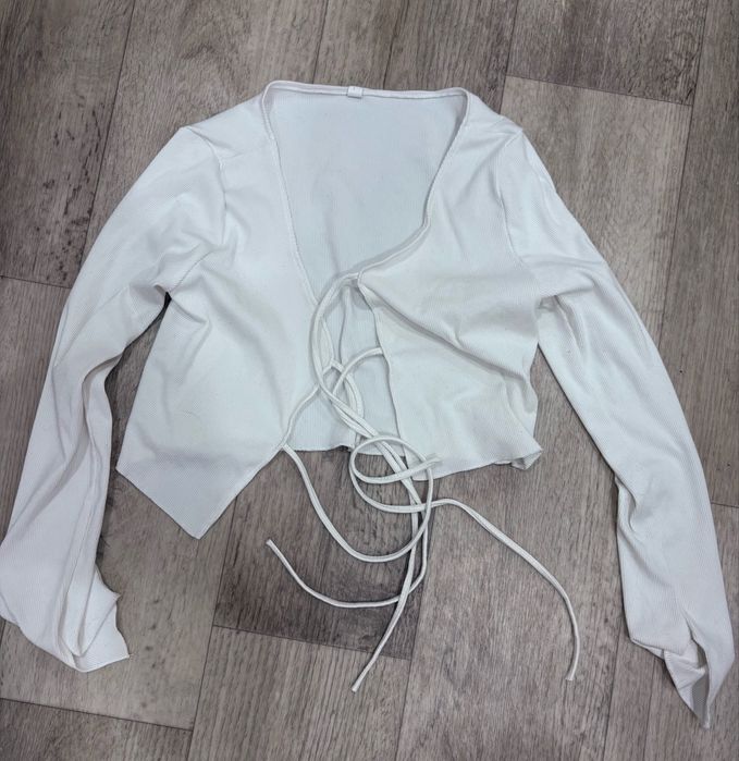 продам одежду на весну/лето