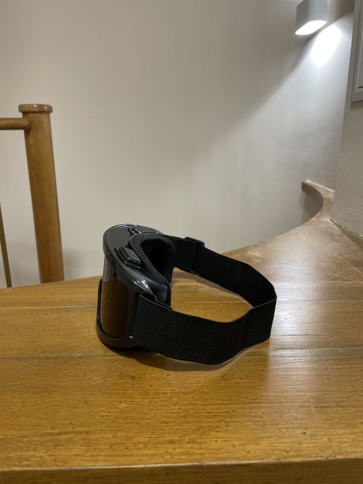 Ски очила с тъмен визьор