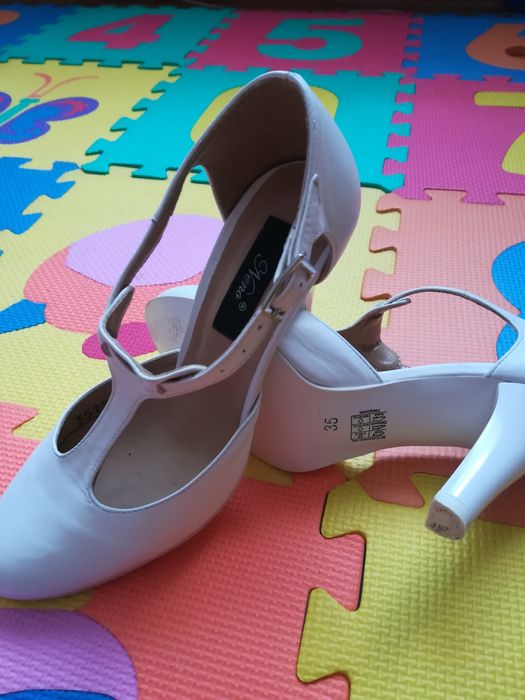 Pantofi piele ivory
