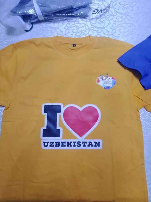 Печать(принт) на свитшотах, худи,   футболках, кепки, и другие ткани