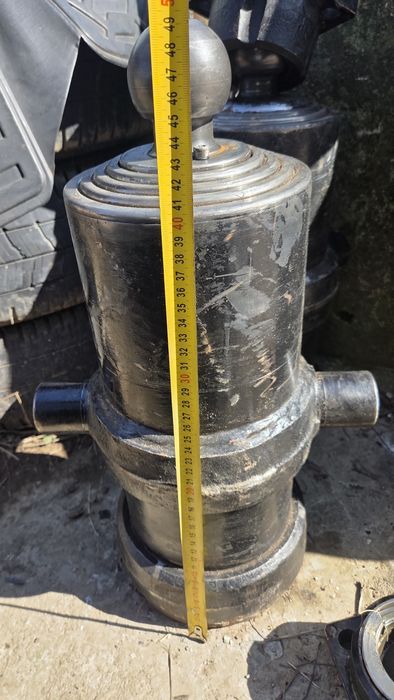 Vând cilindru basculare 10..18 tone