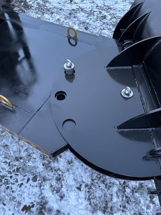 Отвал для чистки снега