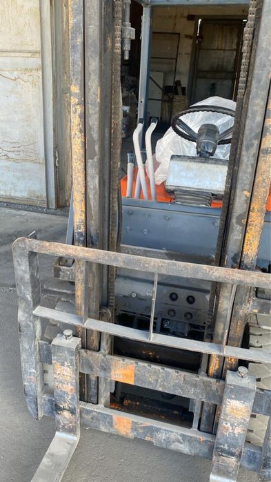 Продам вилочный погрузчик