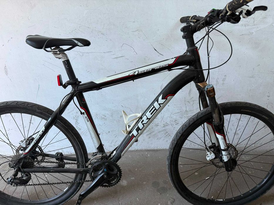 Bicicleta MBT Trek 4300 Disc